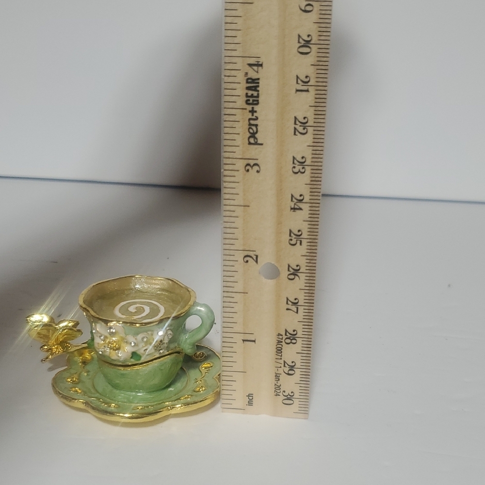 Green and Gold Teacup Trinket Box With Butterfly Spoon Accent - Picture 8 of 8